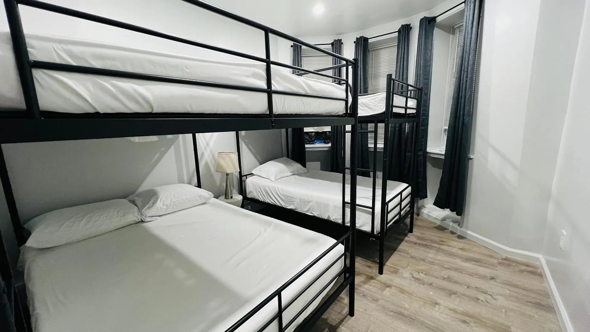 Metro Oasis Apartment New York 0*,